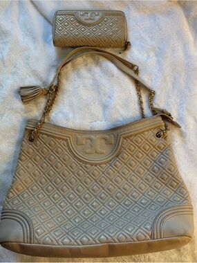 Tory Burch purse and wallet bundle with signs of wear